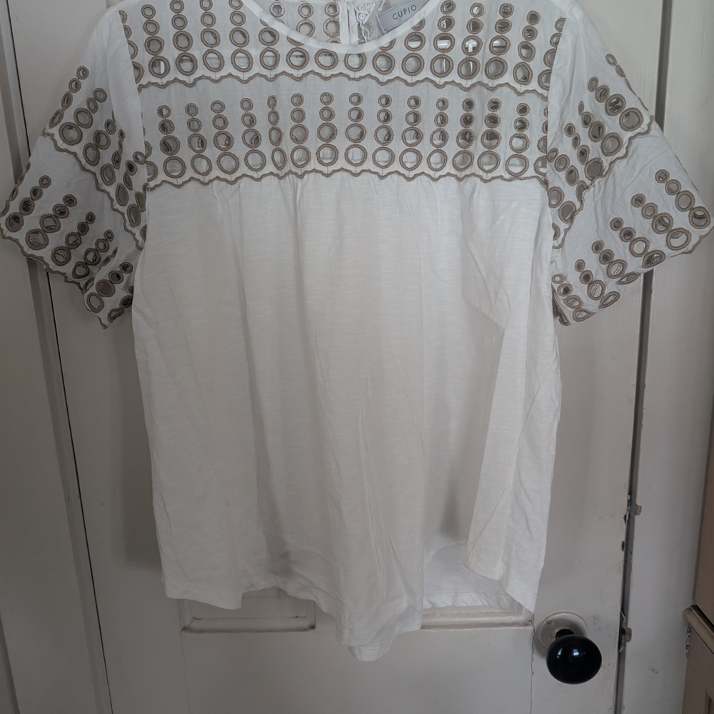 Chico's White and Tan Embroidered Women's Top